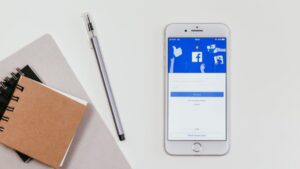 Mexicanos podrán controlar en Facebook e Instagram anuncios políticos