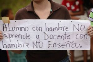 "Mientras el gobierno no entienda que deben aumentar salarios a los educadores, no habrá regreso a clases"