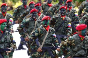Minas antipersonas protegían campamento de las FARC atacado por la FAN: Un teniente fallecido y 11 militares heridos - AlbertoNews