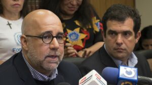 ONG venezolana Foro Penal: Hay 323 presos políticos en el país