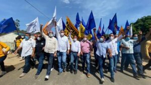 Oposición denuncia uso de “colectivos” en Zulia para intimidar a diputados de la AN de 2015