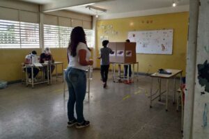 “Partidos están obligados a rescatar las elecciones”