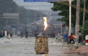 Pdte. Guaidó repudia el asesinato de casi 60 civiles en Myanmar: los crímenes de lesa humanidad no prescriben #15Mar - AlbertoNews