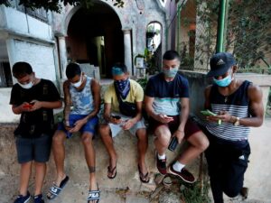 Régimen cubano aumenta la persecución a voces disidentes: buscará combatir la “subversión político-ideológica” en internet y redes sociales - AlbertoNews