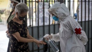 Régimen de Maduro anuncia despliegue especial de seguridad “en el marco de la lucha y combate contra el COVID-19” - AlbertoNews