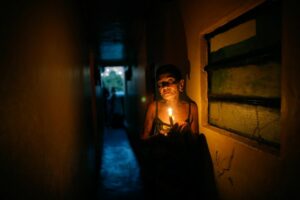 Reportan fluctuaciones eléctricas en Caracas tras lluvias