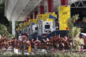 Reporte especial: El capitalismo al estilo Maduro llega a las gasolineras de Venezuela - AlbertoNews