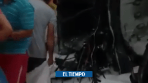 Rescate de película de conductor atrapado en camión volcado en Valle - Cali - Colombia