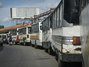 Transporte interurbano no prestará servicio durante la semana radical: lo que debes saber