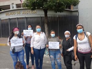 Tribunal de terrorismo mantiene en la cárcel y pasa a juicio al profesor Robert Franco, detenido desde diciembre de 2020