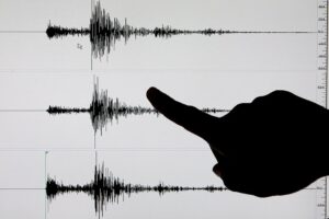 Un sismo de magnitud 4,6 seguido de 12 réplicas daña unas 60 casas en Perú - AlbertoNews