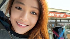 Una popular joven 'influencer' resulta ser un hombre de 50 años usando FaceApp - AlbertoNews
