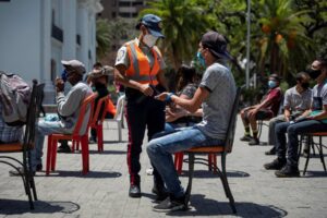 Venezuela: del “no conozco contagiados” al “falleció”