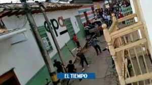 Violencia en Antioquia: A machete se enfrentaron varios hombres en Abejorral - Medellín - Colombia