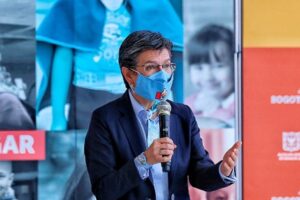 concejales de Bogotá exigen a Claudia López rectificar sus señalamientos hacia venezolanos