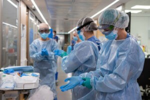 la única duda es si la cuarta ola es inevitable y cómo nos afectará si no conseguimos frenarla