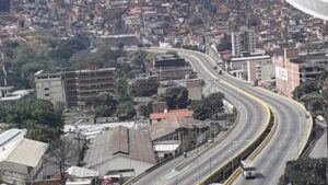tres imágenes para la Historia del horror en la Cota 905