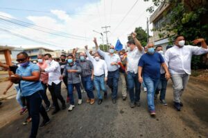 '¡Vamos a seguir poniendo el pecho por Venezuela!', Pdte. Guaidó respalda el recorrido de diputados en el Zulia - AlbertoNews