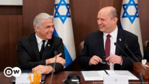 Bennett y Lapid tratan la crisis política israelí con Estados Unidos | El Mundo | DW