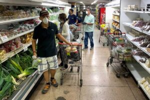 Cendas-FVM: Salario mínimo en Venezuela solo cubre 5 % de alimentos básicos