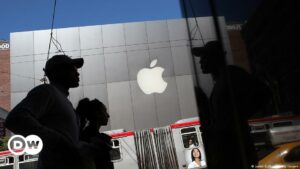 Empleados de Apple en tienda de EE.UU. logran primer sindicato | El Mundo | DW