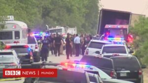Hallan a 46 migrantes muertos en un camión abandonado en Texas