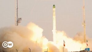 Irán lanza un cohete portador de satélites | El Mundo | DW