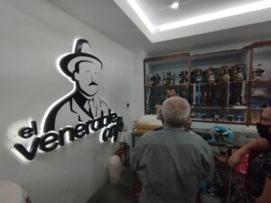 José Gregorio Hernández tiene una tienda dedicada a él en La Candelaria