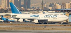 Juez ordena retener pasaportes de iraníes abordo de avión venezolano