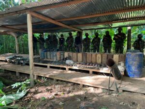 La FANB desmanteló y destruyó campamentos de narcotraficantes en Apure y Zulia