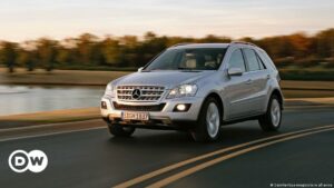 Mercedes-Benz llama a revisión a casi un millón de carros en el mundo | NEGOCIOS | DW