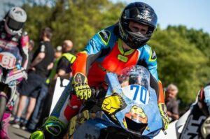MotoGP: Muere el piloto Mark Purslow durante la fase de clasificacin del TT de la Isla de Man