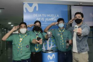Movistar renueva la imagen de sus Esquinas Verdes para impulsar el reciclaje de celulares y cargadores en desuso