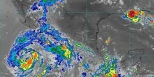 Onda tropical podría afectar como ciclón a islas y parte de Venezuela