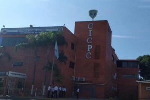Presos del Cicpc de Plaza de Toros suspenden motín tras acuerdo con autoridades