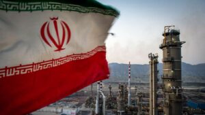 Qué pasó con los trabajadores de PDVSA suspendidos de la refinería venezolana bajo control iraní