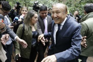 Rodolfo Hernández acepta su derrota y desea que Petro sepa dirigir a Colombia