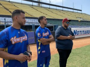 Selección de Venezuela se prepara arduamente para el Premundial de Beisbol U15 - Venprensa