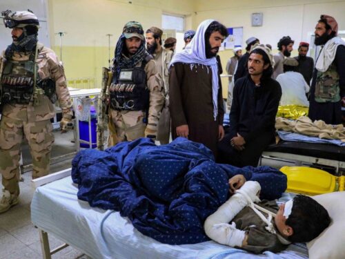 Terremoto de magnitud 6.1 en Afganistán deja miles de muertos y centenares de heridos