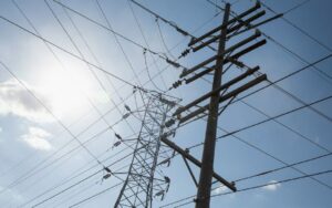 Venezuela e Irán revisan alianzas estratégicas en el sector eléctrico