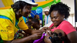 África prepara el lanzamiento mundial de la primera vacuna contra la malaria