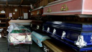 Alertan sobre el incremento de funerarias ilegales en Venezuela