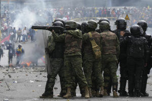 Amrica Latina cambia a golpe de protesta pero las dictaduras se alzan inmunes