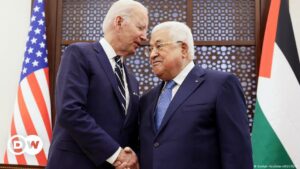 Biden dice que los palestinos necesitan ″un horizonte político″ hacia la paz | El Mundo | DW