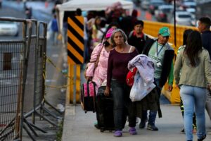 Crisis en Ecuador aumenta la xenofobia contra migrantes venezolanos