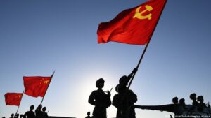 Ejército chino tomará "medidas enérgicas" si Pelosi visita Taiwán
