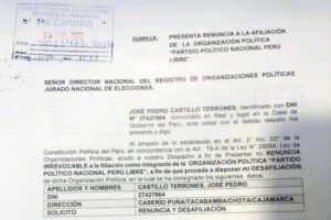 El presidente Pedro Castillo renuncia al partido Perú Libre tras ser acusado de "neoliberal perdedor"