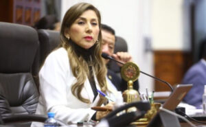 Eligen a opositora de Pedro Castillo como jefa del Congreso en Perú