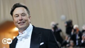 Elon Musk, tras divulgación sobre el nacimiento de sus gemelos: ″Hago todo lo posible para superar la crisis de natalidad″ | El Mundo | DW
