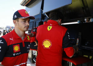 F1: Ferrari no encuentra el rumbo: El 'pit-stop' que arruin un podio a Sainz y los 92 puntos perdidos por Leclerc